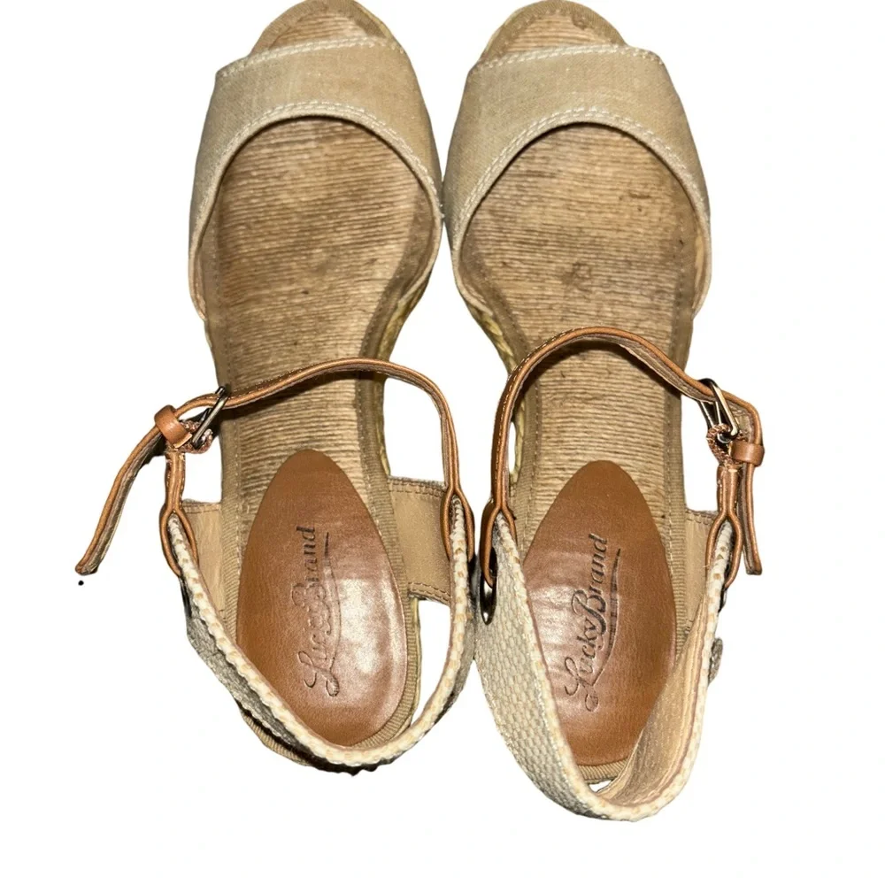 Lucky Brand Kyndra Wedge Sandal Size 9.5